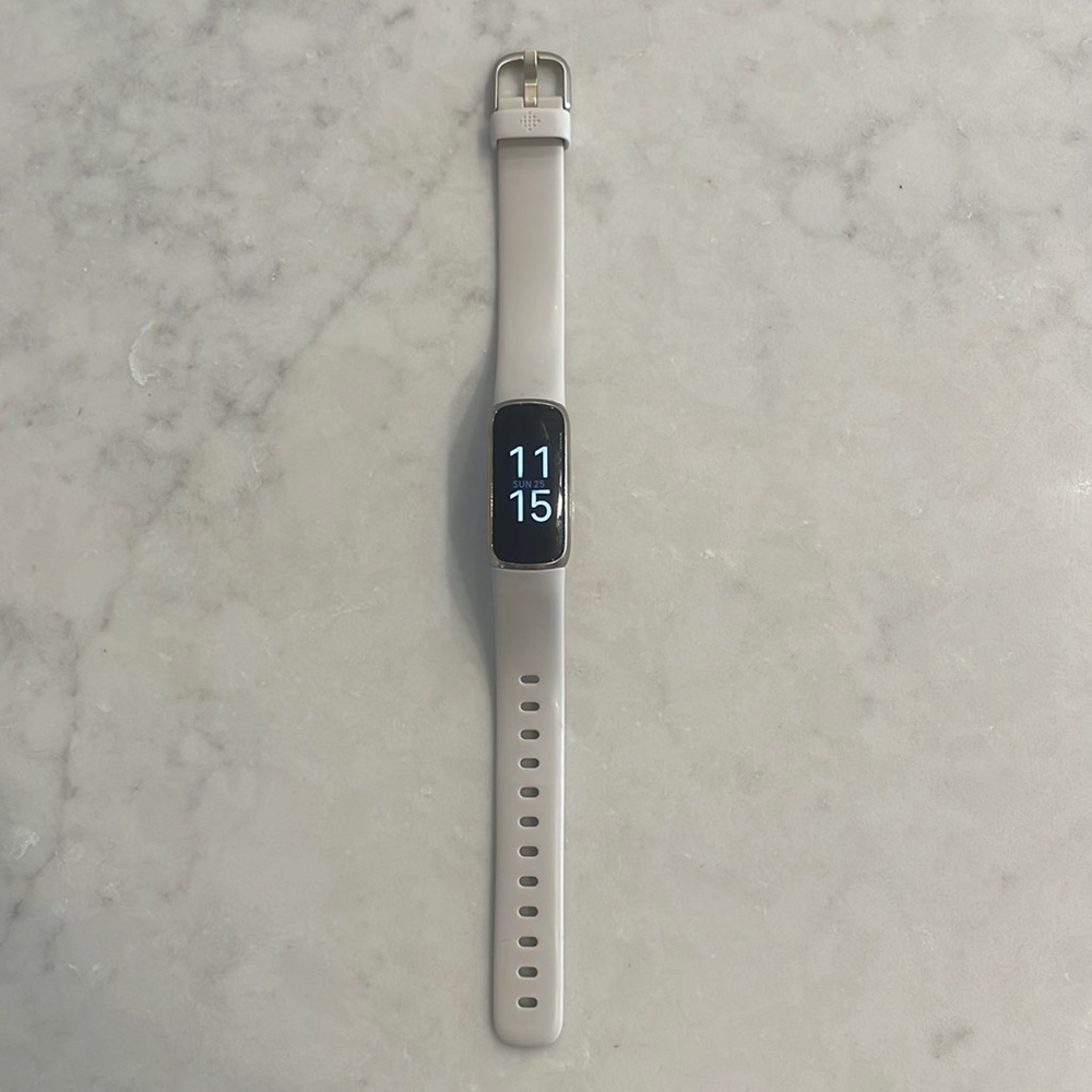 Fit Bit Luxe